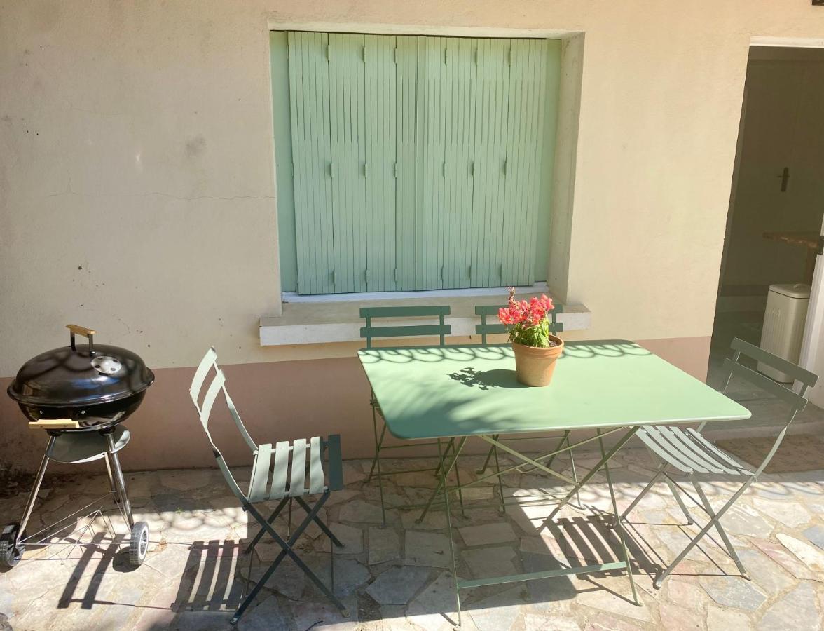 Gite Le Palmier - Perfectly Located Cosy Studio With Private Garden Puissalicon Экстерьер фото